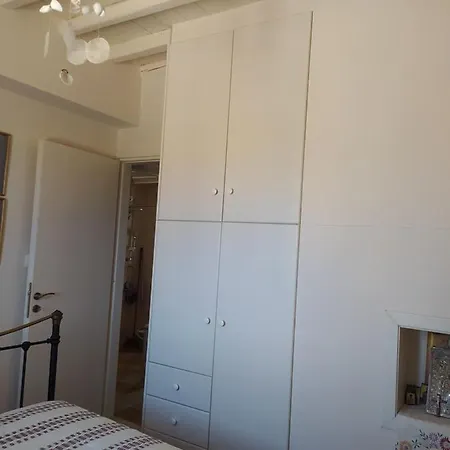 Apartment Relax House Kanaki